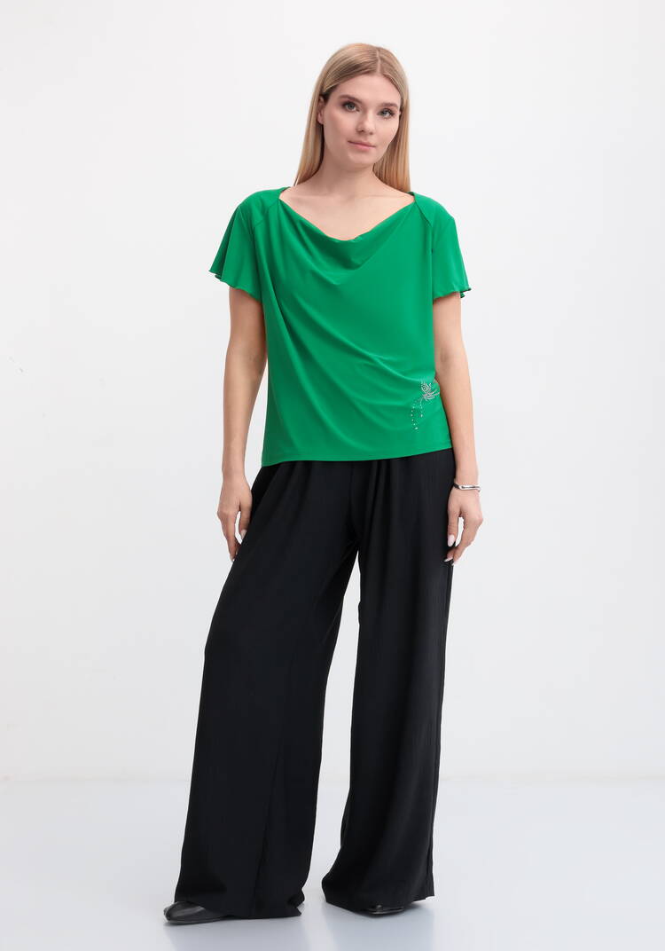 Блуза с оригинальным рукавом и стразами шир.  750, рис. 13