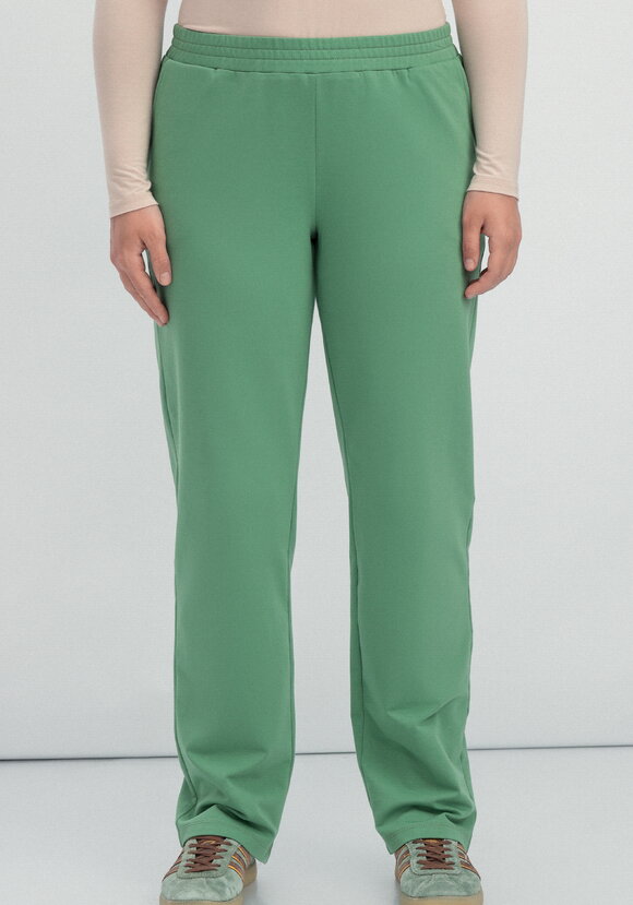 Комплект (брюки и свитшот с принтом) шир.  580, рис. 40