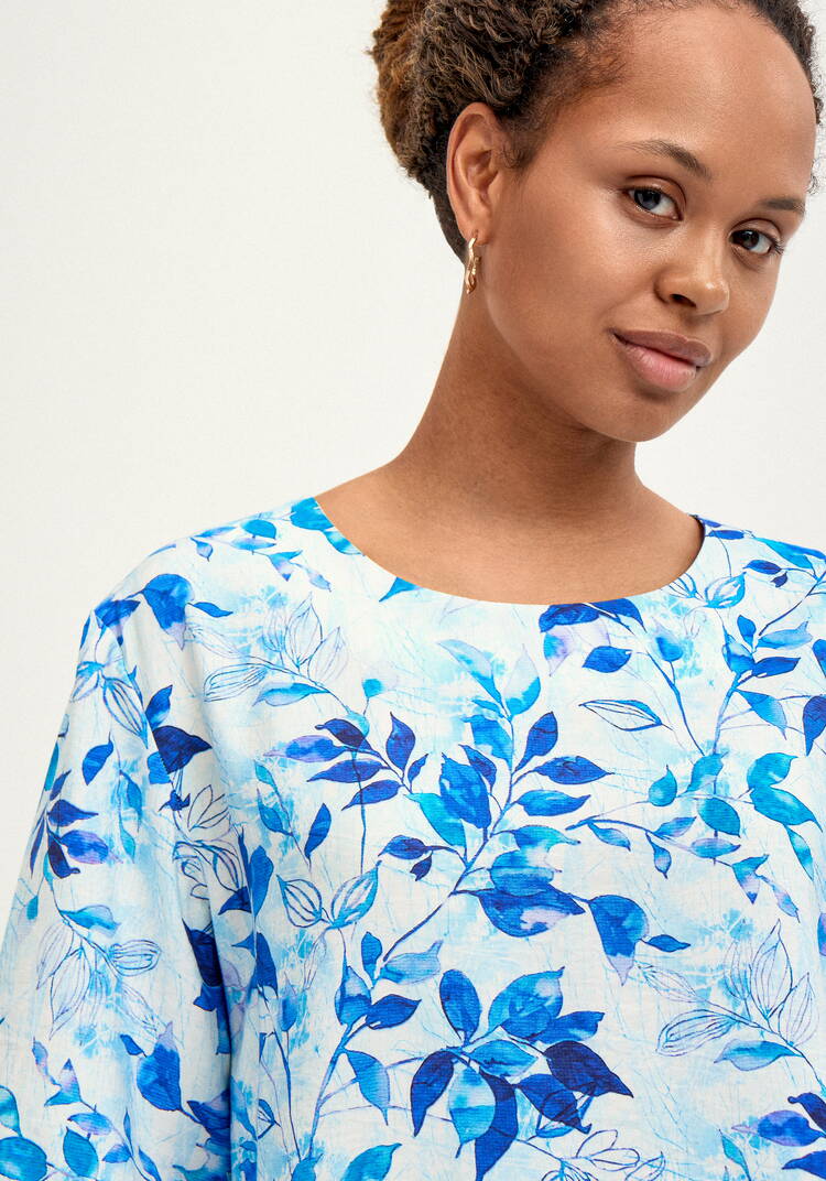 Блуза свободная с коротким рукавом и принтом шир.  750, рис. 21