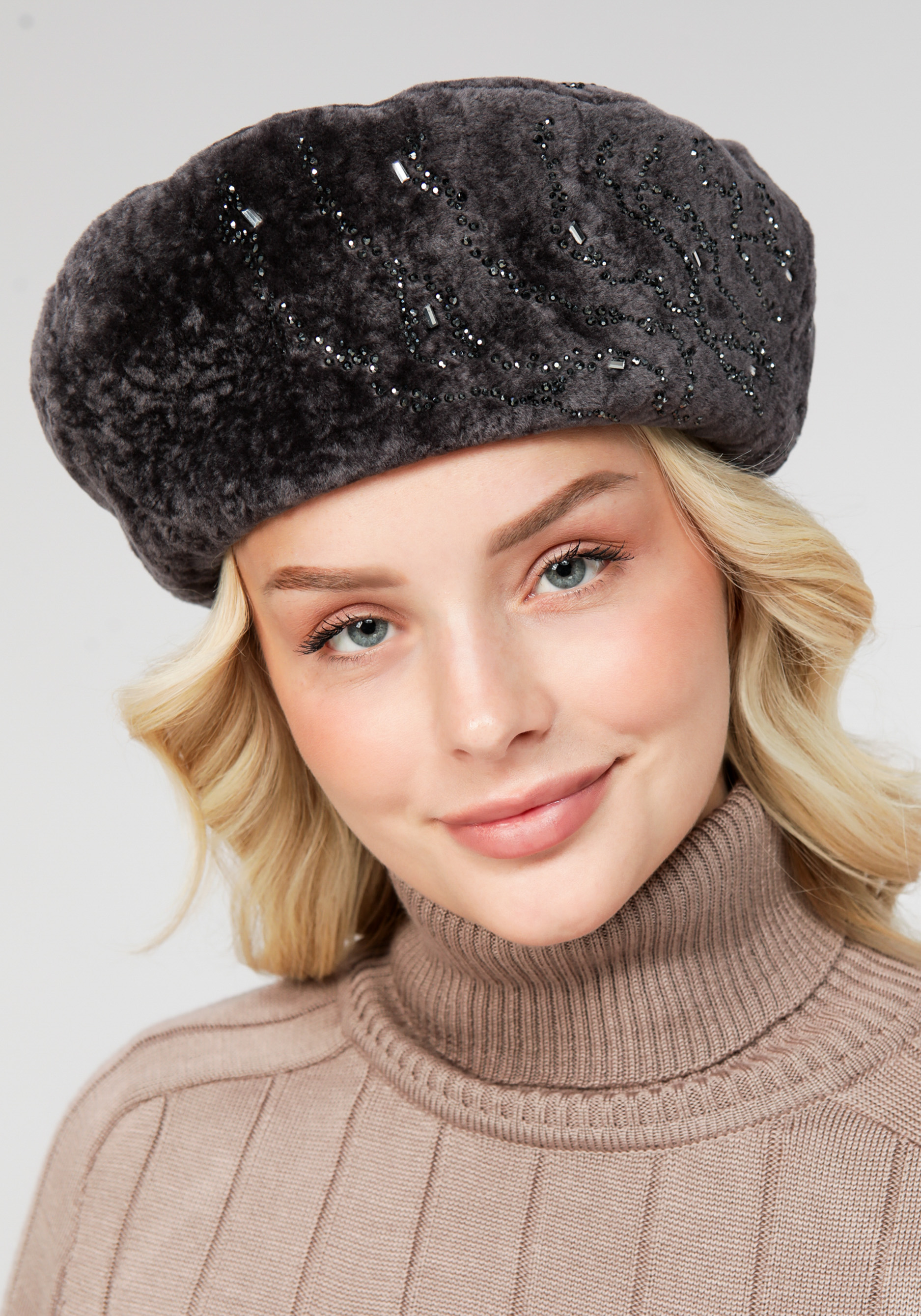 

Берет женский "Карина", Серый