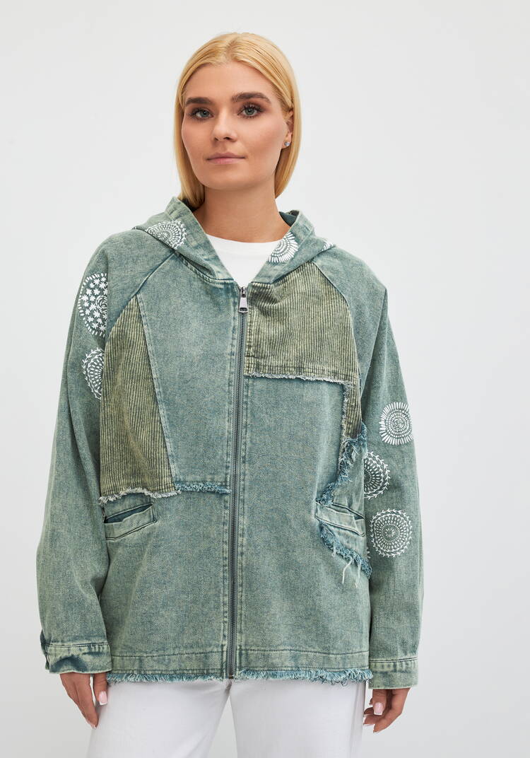 Куртка джинсовая с нашивками Ванесса шир.  750, рис. 17