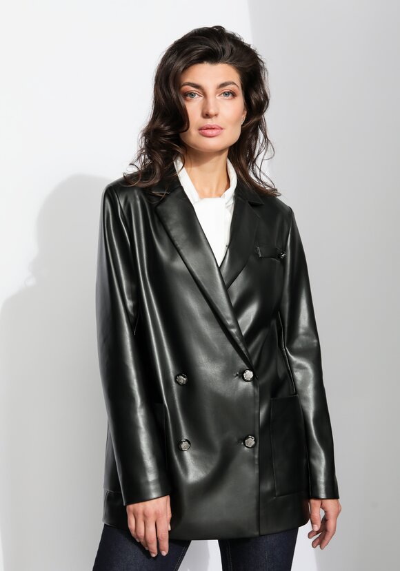 Пиджак двубортный из экокожи шир.  580, рис. 1
