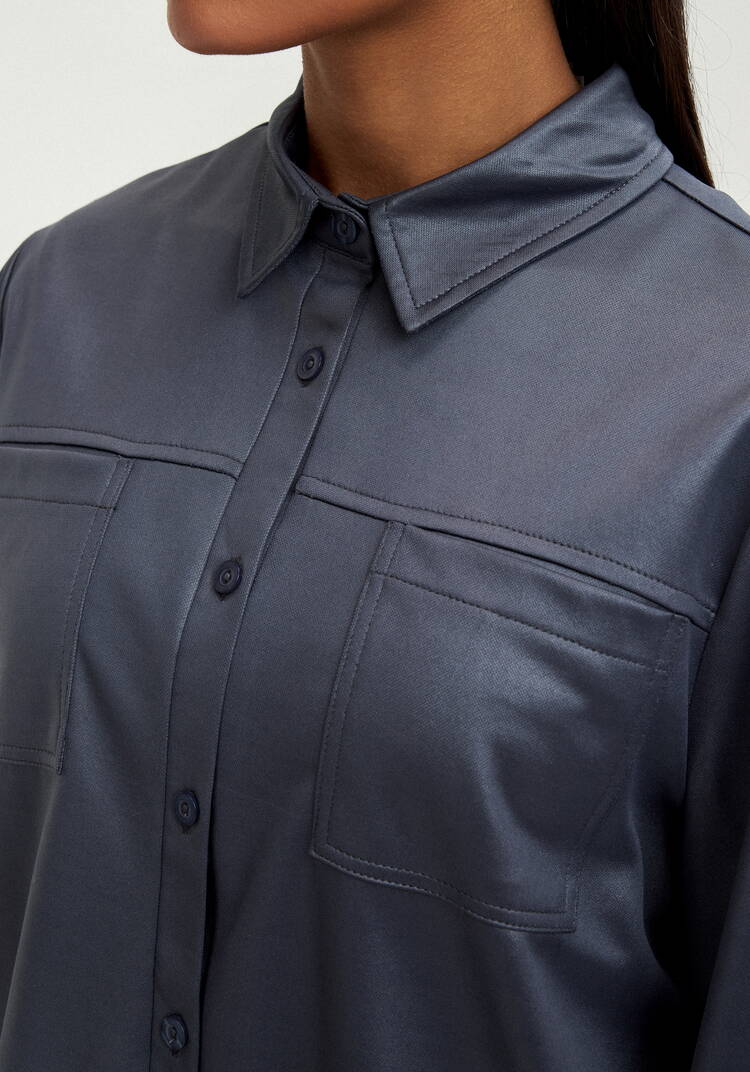 Блуза с перфорацией на рукавах шир.  750, рис. 5