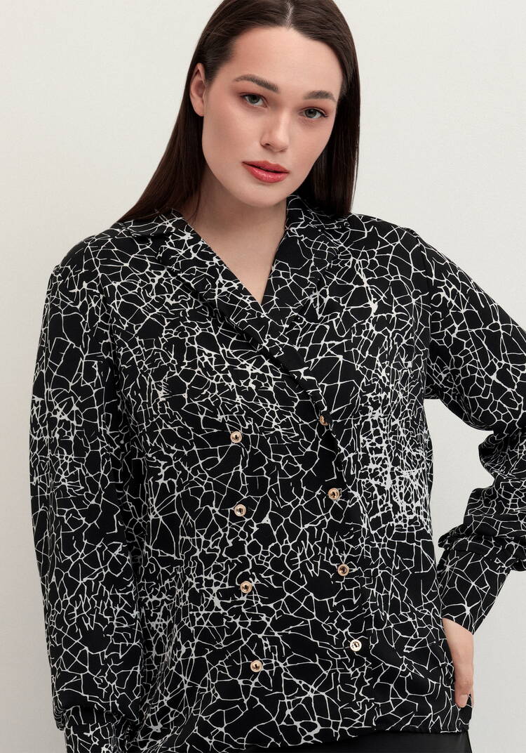 Блуза с отложным воротником двубортная шир.  750, рис. 1