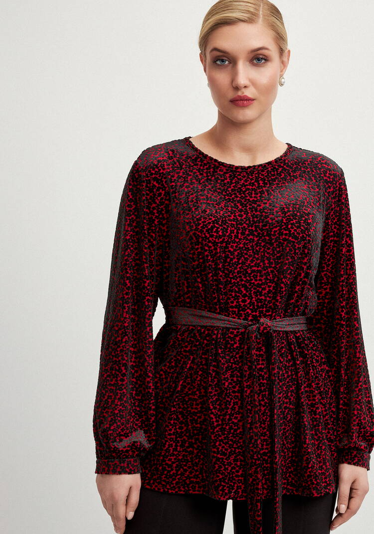 Блуза с фактурным рисункoм шир.  750, рис. 12