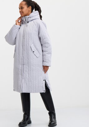 Куртка-пуховик прямого кроя