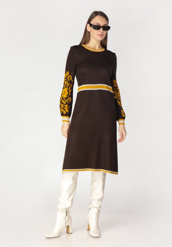 Платье женское с контрастным рисунком шир.  580, рис. 6