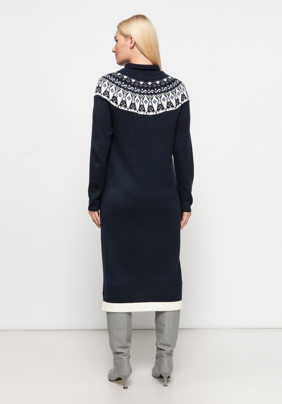 Платье вязаное со скандинавским рисунком шир.  580, рис. 18