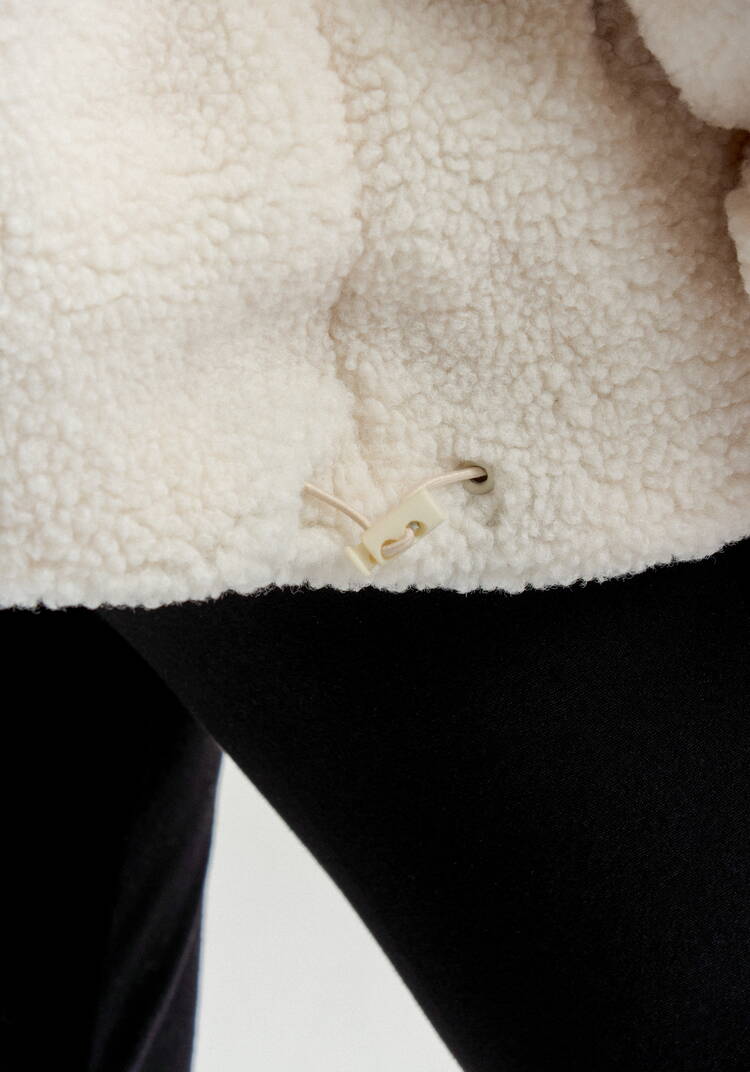 Двусторонняя куртка с высоким воротом шир.  750, рис. 14