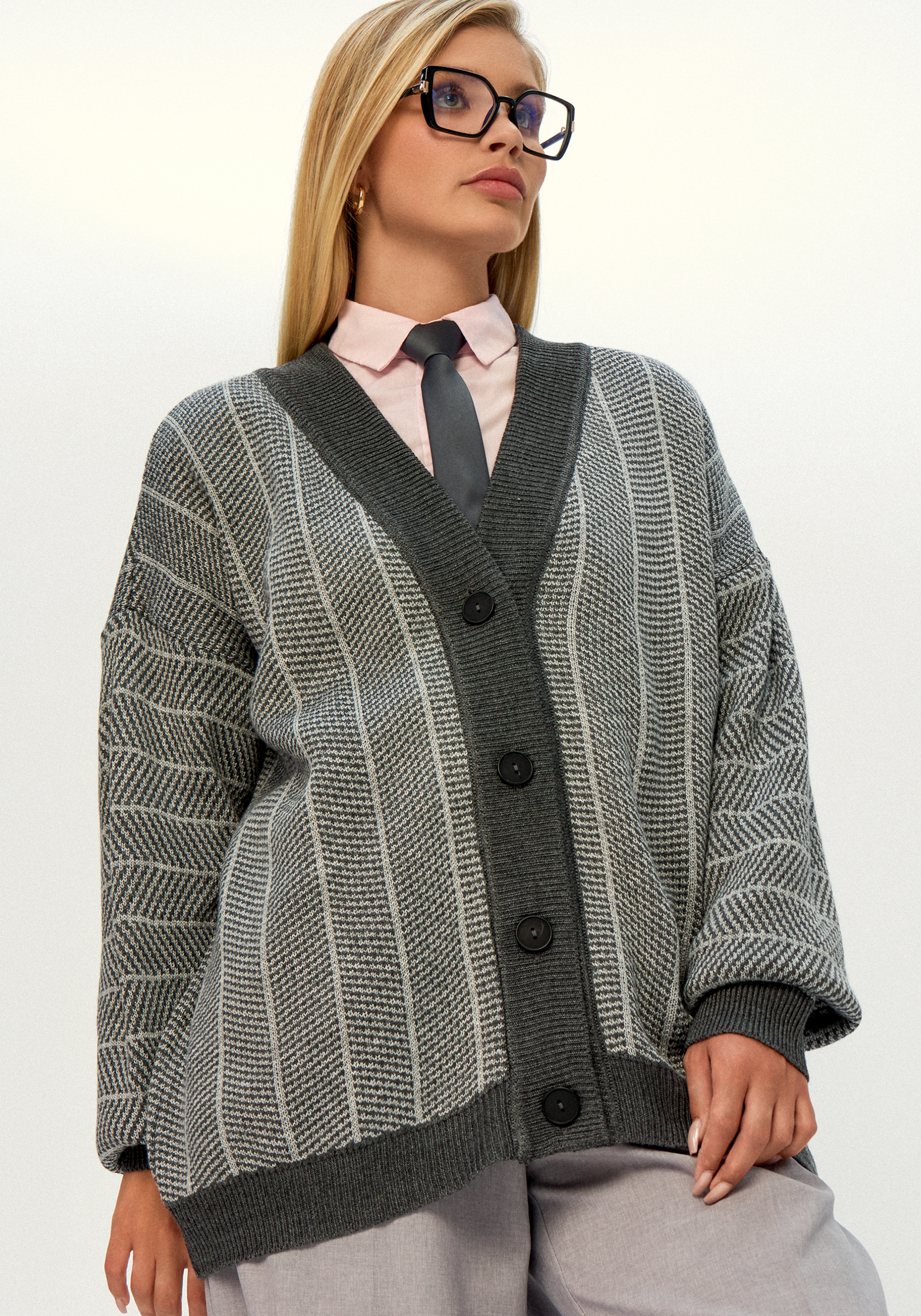 

Кардиган монохромный с вертикальной полосой, Серый