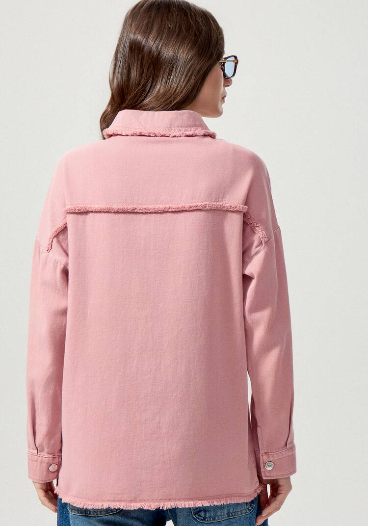 Джинсовая куртка с бахромой по краям шир.  750, рис. 27