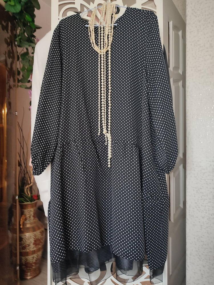 Платье женское шир.  750, рис. 1