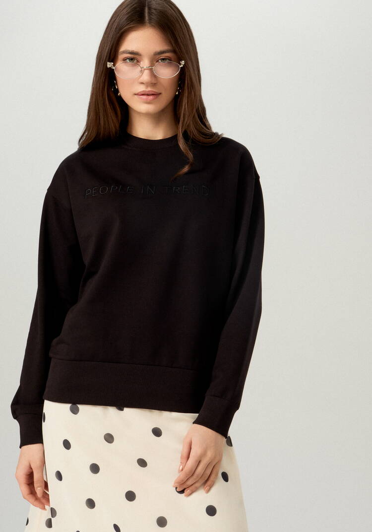 Свитшот с леттерингом на груди шир.  750, рис. 4