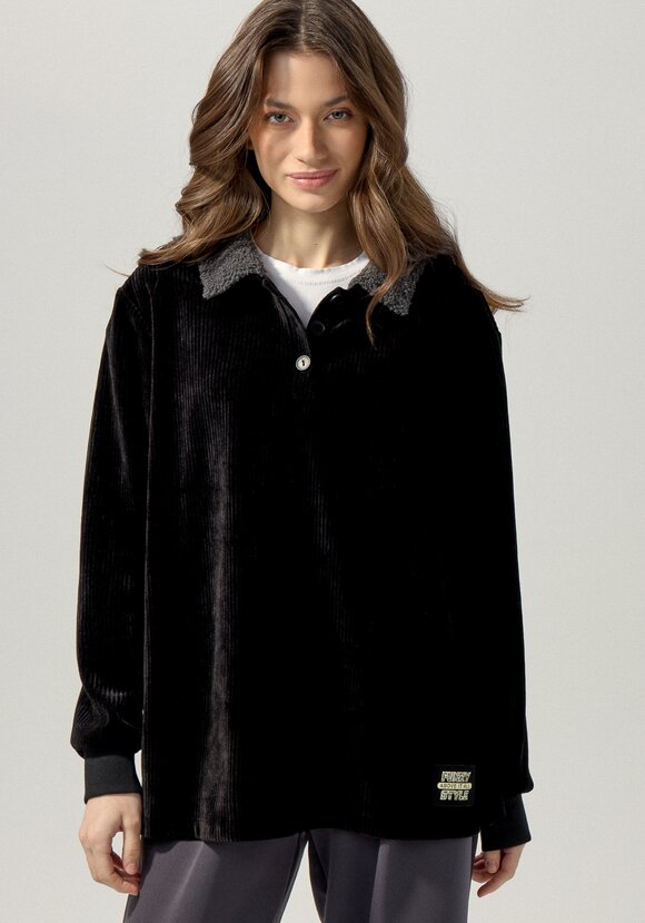 Поло с меховым воротником шир.  580, рис. 9