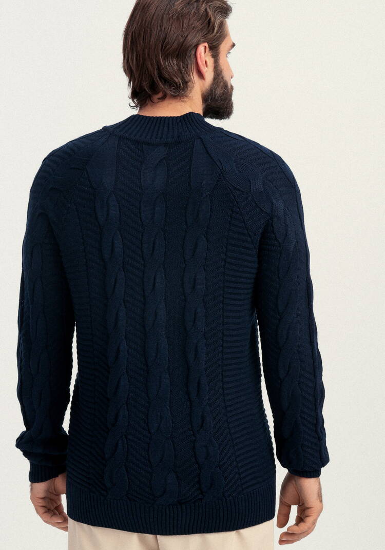 Джемпер мужской с фактурными косами шир.  750, рис. 3