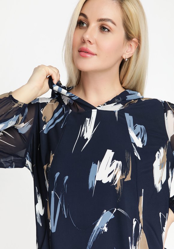 Блуза Удивительная история шир.  580, рис. 24