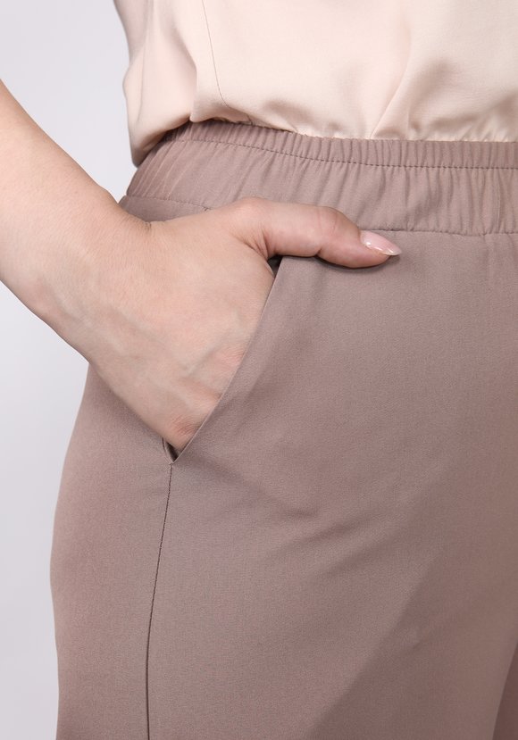 Брюки широкого кроя на резинке шир.  580, рис. 10