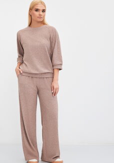 Костюм София