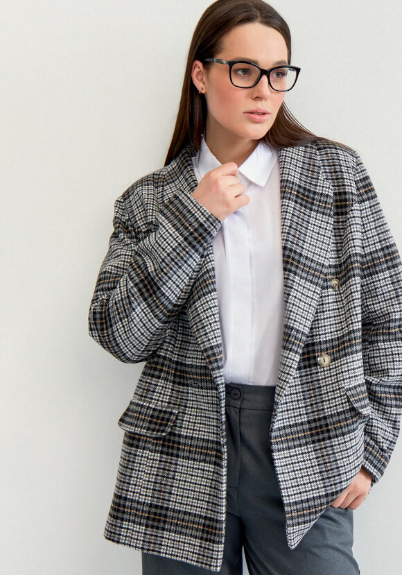 Рубашка прямая на пуговицах шир.  580, рис. 14