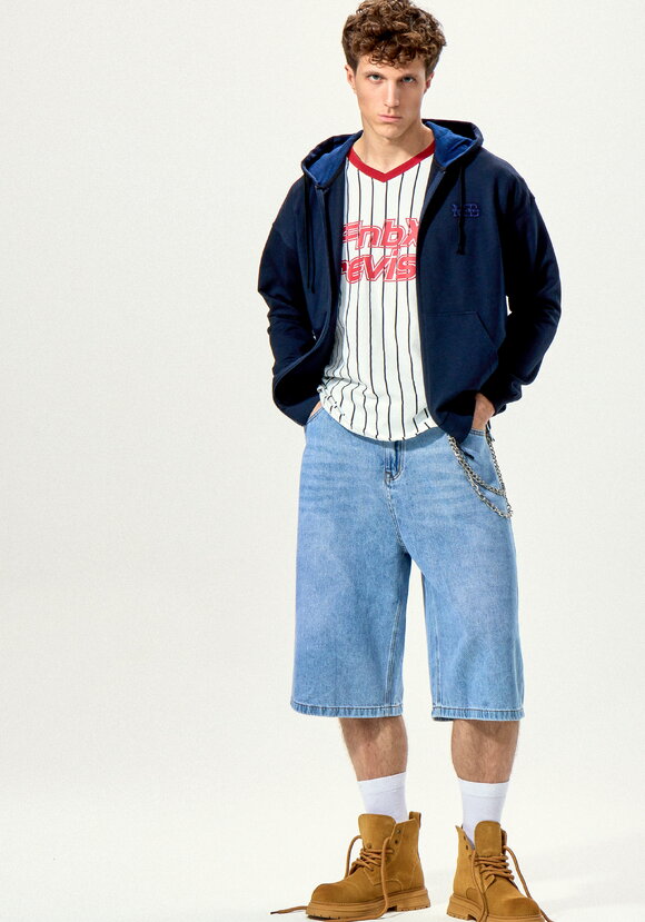 Толстовка с вышивкой шир.  580, рис. 2