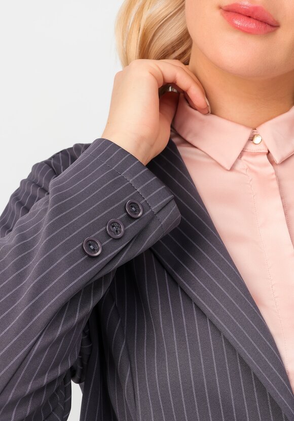 Пиджак однобортный в полоску шир.  580, рис. 45