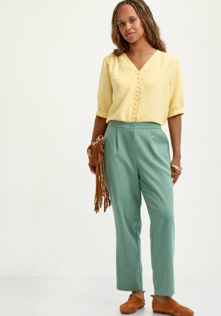 Брюки изо льна  прямые  с резинкой по поясу шир.  750, рис. 16