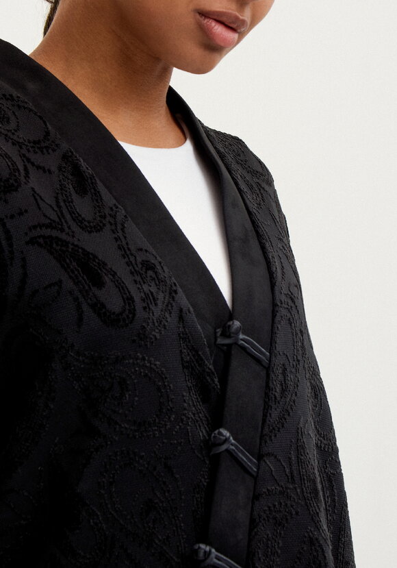 Кардиган из жаккардового трикотажа шир.  580, рис. 14