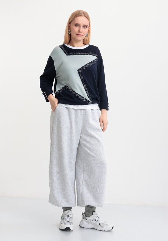 Джемпер Галактика на плечах шир.  580, рис. 34