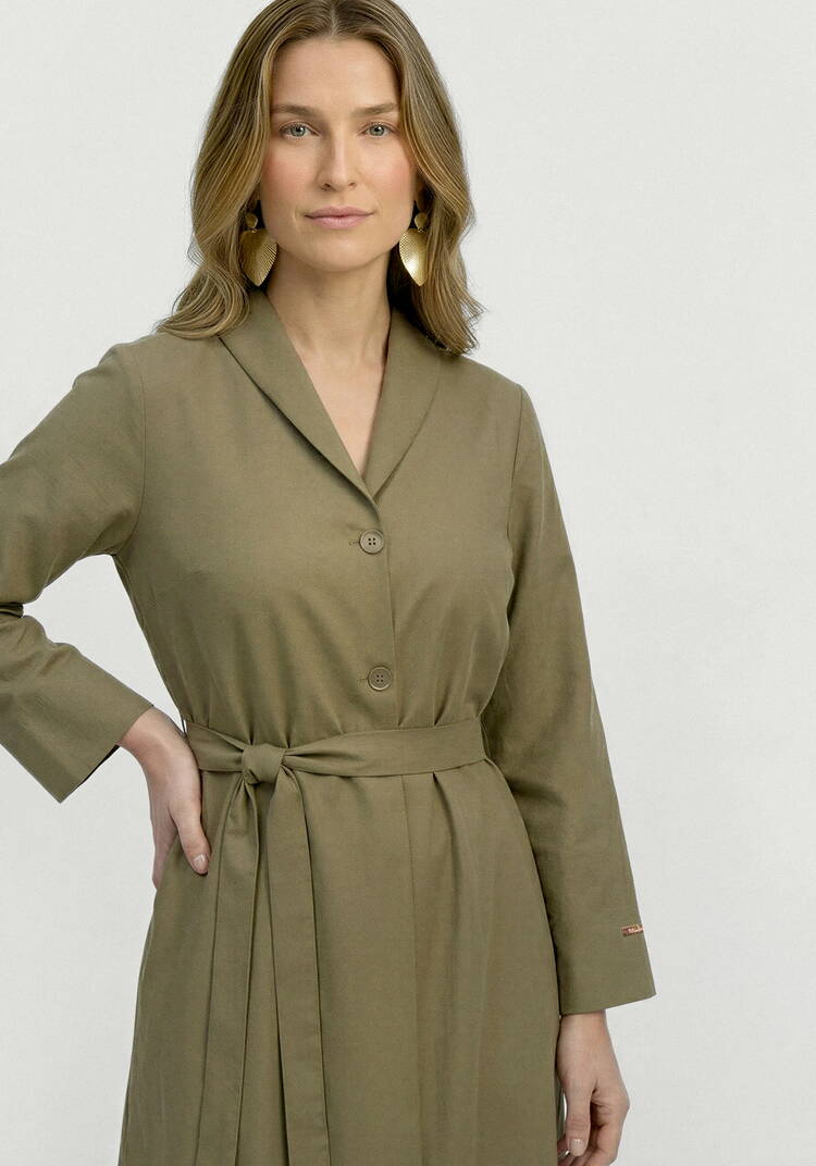 Тренч с цельнокройным воротником на пуговицах шир.  750, рис. 7