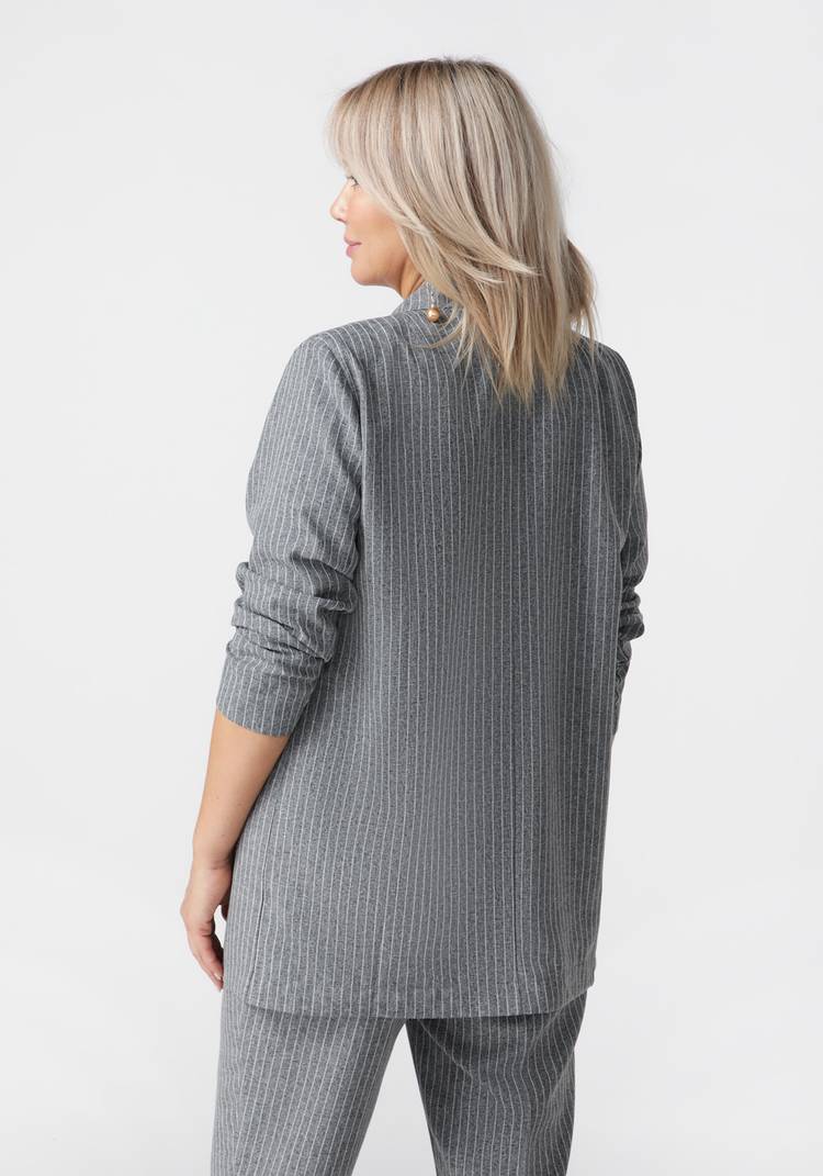 Жакет двубортный с карманами шир.  750, рис. 3