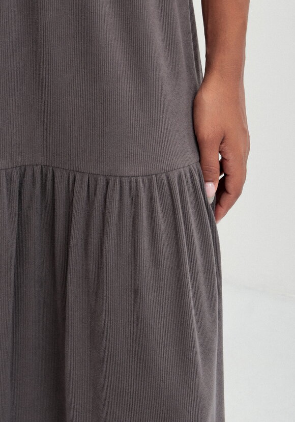 Юбка трикотажная свободного кроя на резинке шир.  580, рис. 14