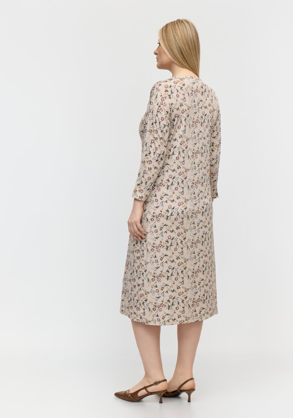 Платье Утончённый силуэт шир.  580, рис. 3