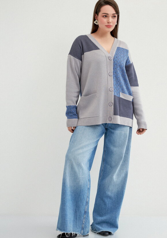 Кардиган с разноцветными вставками шир.  580, рис. 16