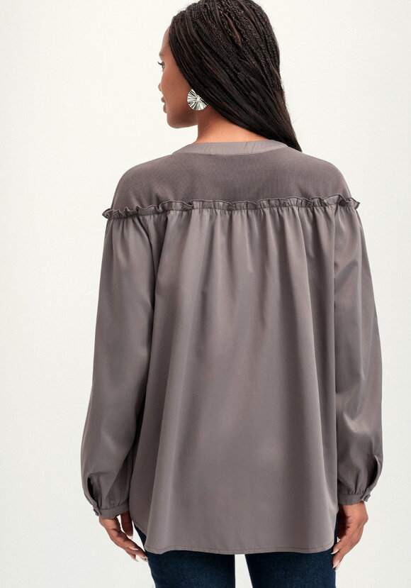 Блуза комбинированная с трикотажем шир.  580, рис. 11