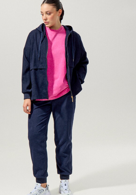 Брюки из микровельвета на резинке шир.  580, рис. 6