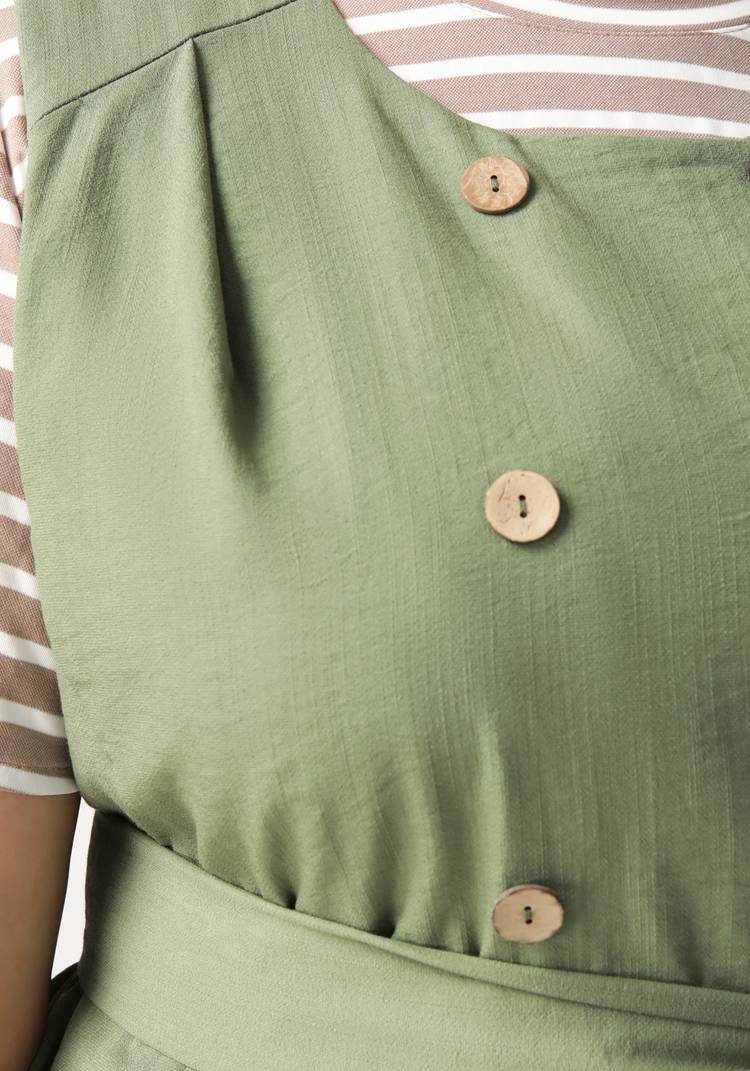 Жилет двубортный под пояс шир.  750, рис. 9