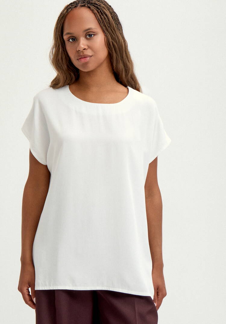 Блуза с коротким рукавом однотонная шир.  750, рис. 4