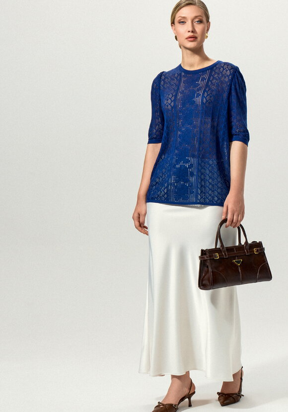 Джемпер с ажурным рисунком и защипами шир.  580, рис. 24