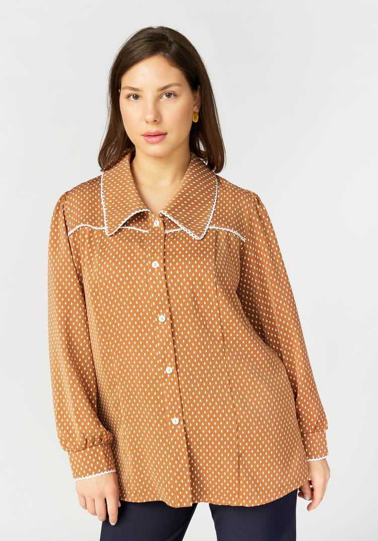 Блуза с отложным воротником прямого силуэта шир.  750, рис. 1
