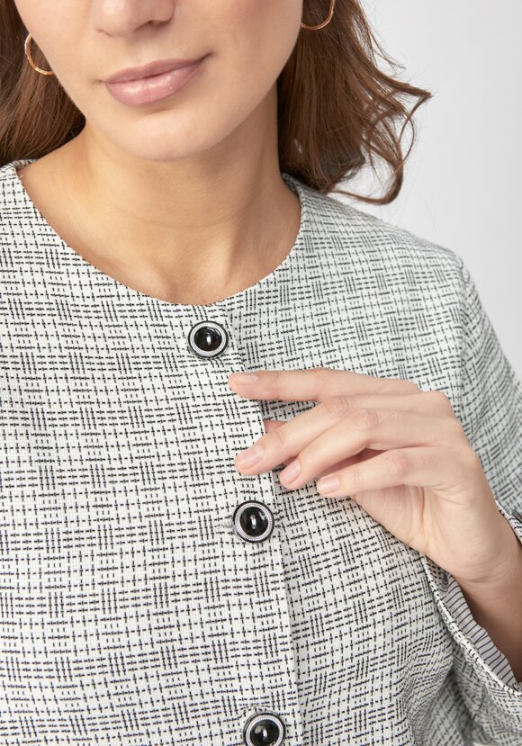 Пиджак на пуговицах из трикотажной ткани шир.  580, рис. 12