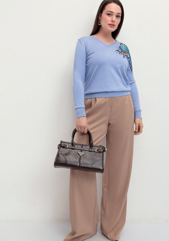 Джемпер с V-образным вырезом и рисунком шир.  580, рис. 2