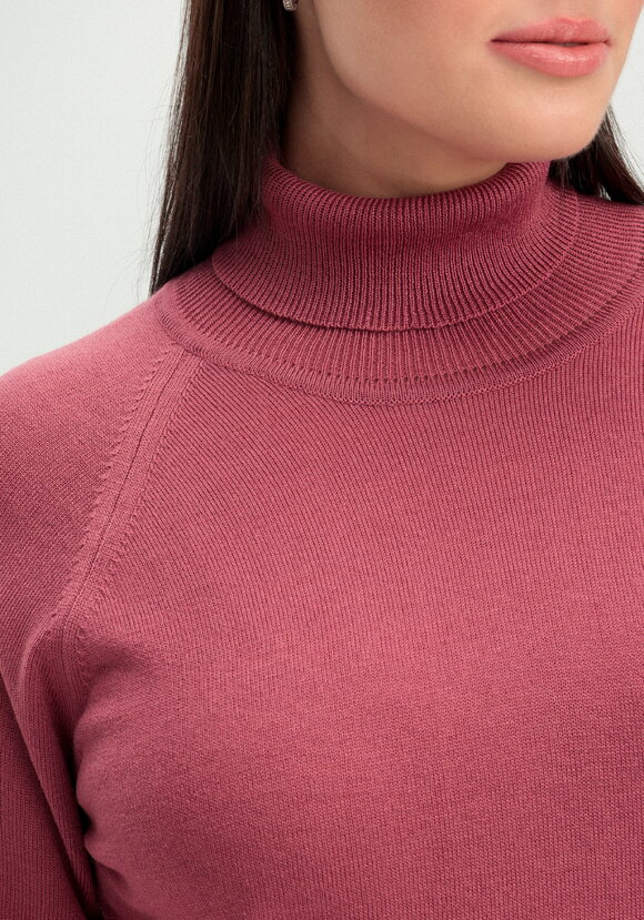 Джемпер прямого силуэта с высоким воротом шир.  580, рис. 13