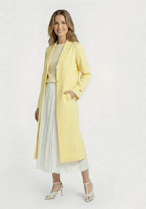 Тренч с цельнокройным воротником на пуговицах