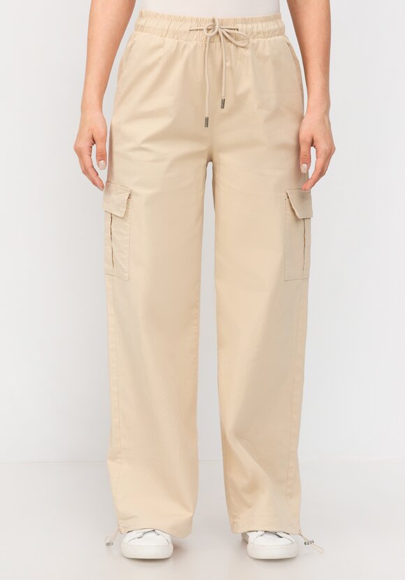 Брюки с боковыми карманами прямые шир.  580, рис. 21