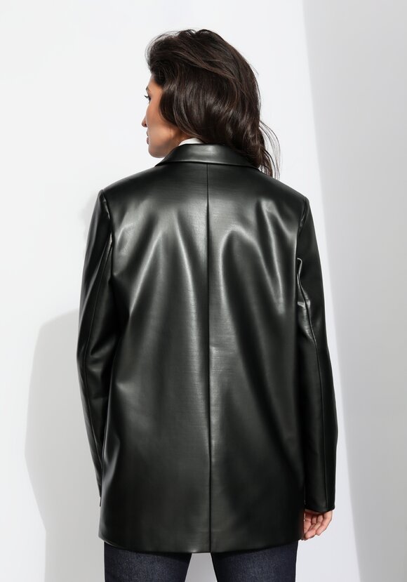 Пиджак двубортный из экокожи шир.  580, рис. 3