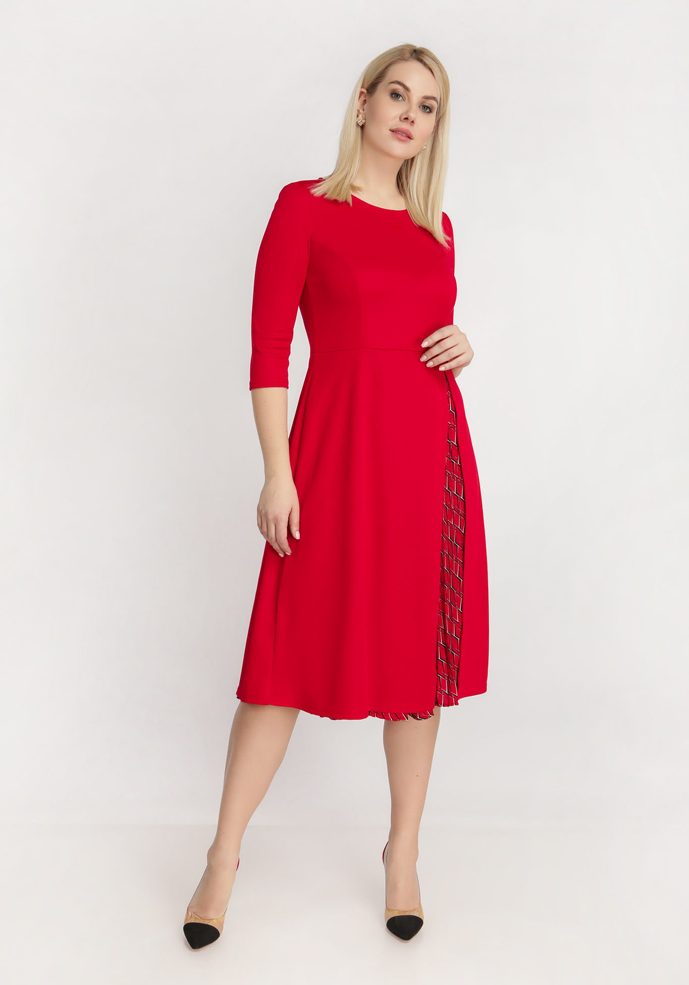 Платье с внутренней юбкой плиссе