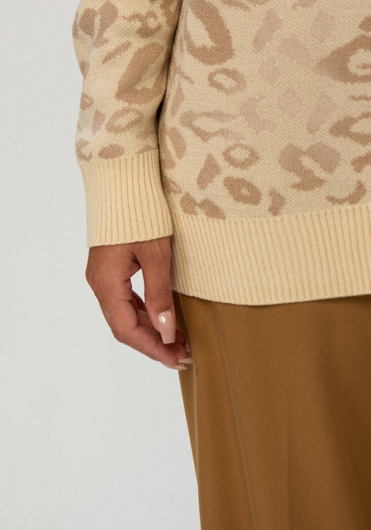 Джемпер с леопардовым принтом шир.  750, рис. 6