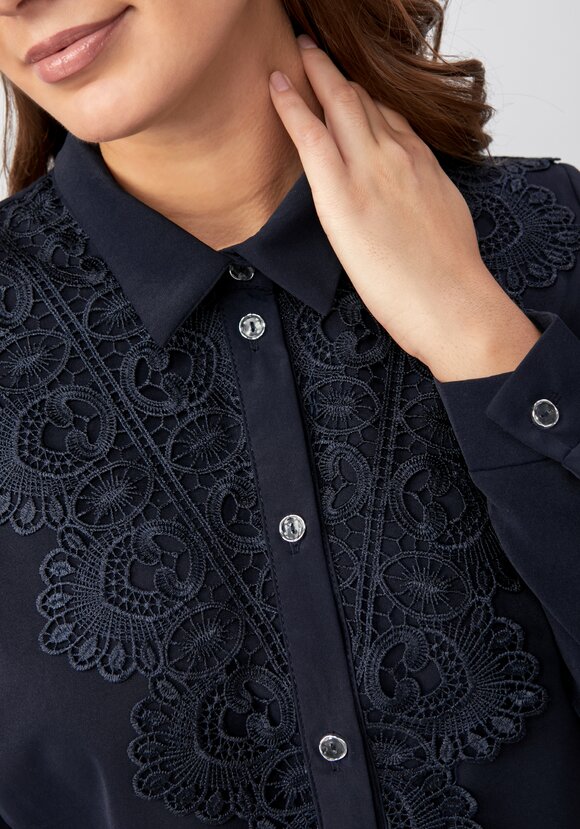 Блуза прямого кроя с ажурным кружевом шир.  580, рис. 33