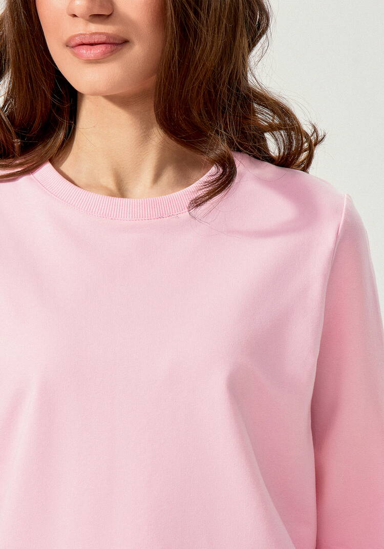 Лонгслив с нашивкой на спине шир.  750, рис. 31