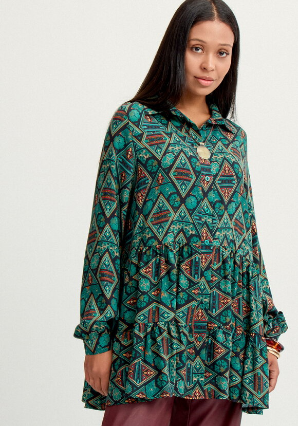 Блуза свободная с воланами по низу шир.  580, рис. 8